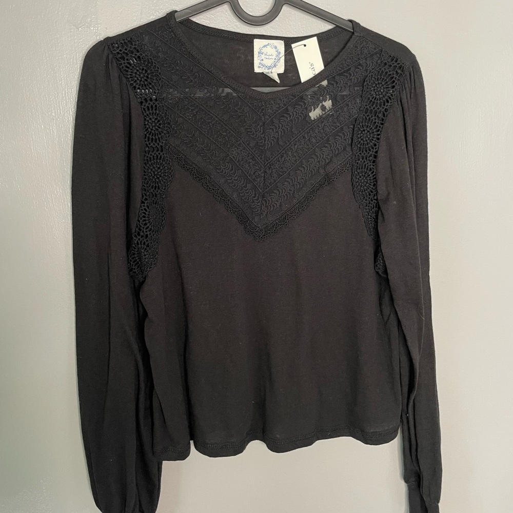 NEW WITH TAGS Francesca’s Blouse XS